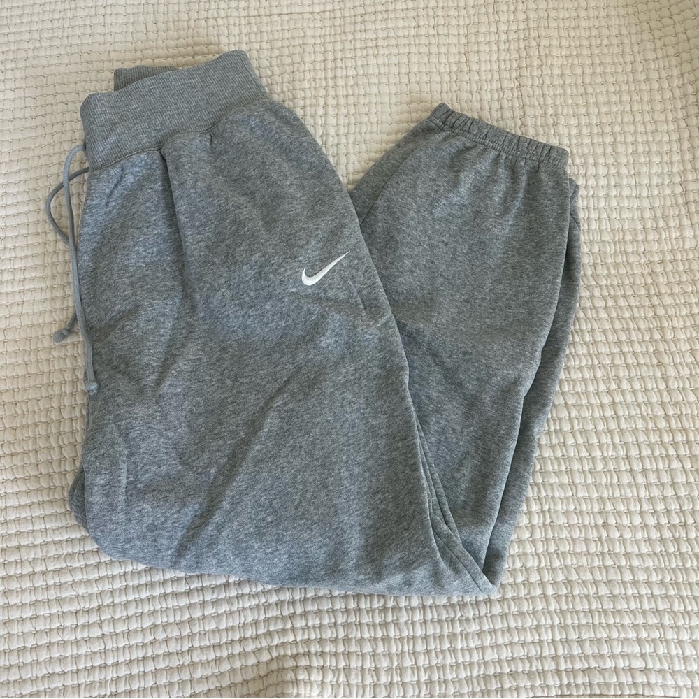 Nike Joggers
